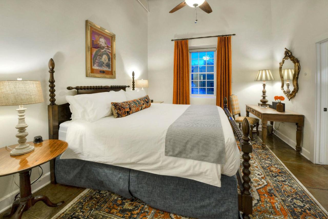 Armory Park Inn 4*